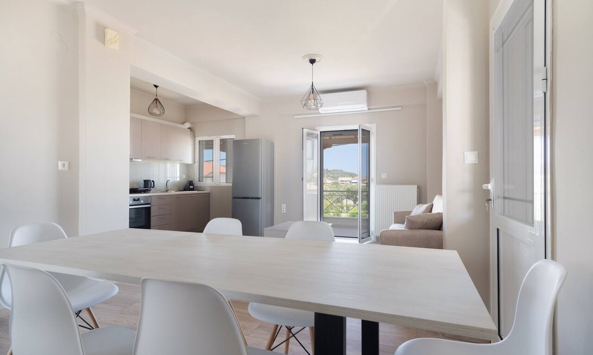 Lygia Apartment | Apartment 'Almyra' with Sea View, Wi-Fi and Air Conditioning