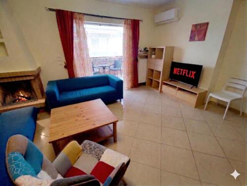 Keratsinion Apartment | Apartment, Piraeus