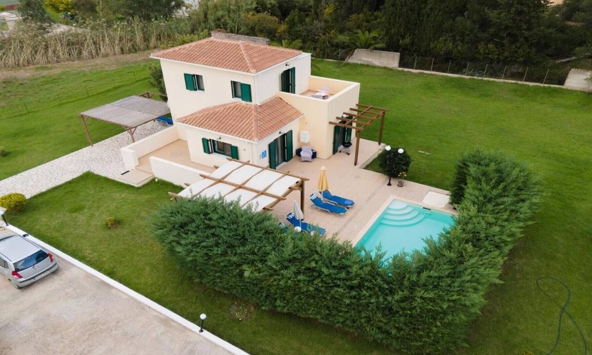 Sami Apartment | Apartment 'Sami Beach Villas Dafni' with Mountain View, Wi-Fi and Air Conditioning