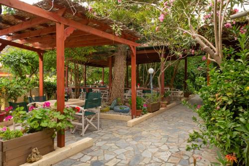 Matala Apartment | Apartments and Studios Xenophon