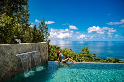 Glacis Apartment | AQUA Boutique Hotel- Secluded Ocean View Suites & Infinity Pool