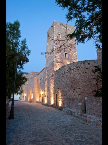 Omales Apartment | Arapakis Historic Castle