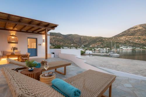 Vathi Apartment | Archipelago Sifnos - Seaside Accommodation