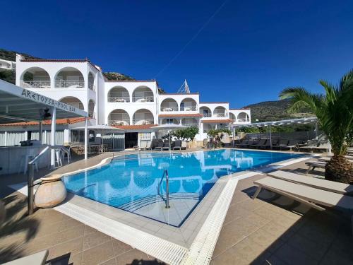 Tolo Apartment | Aretousa
