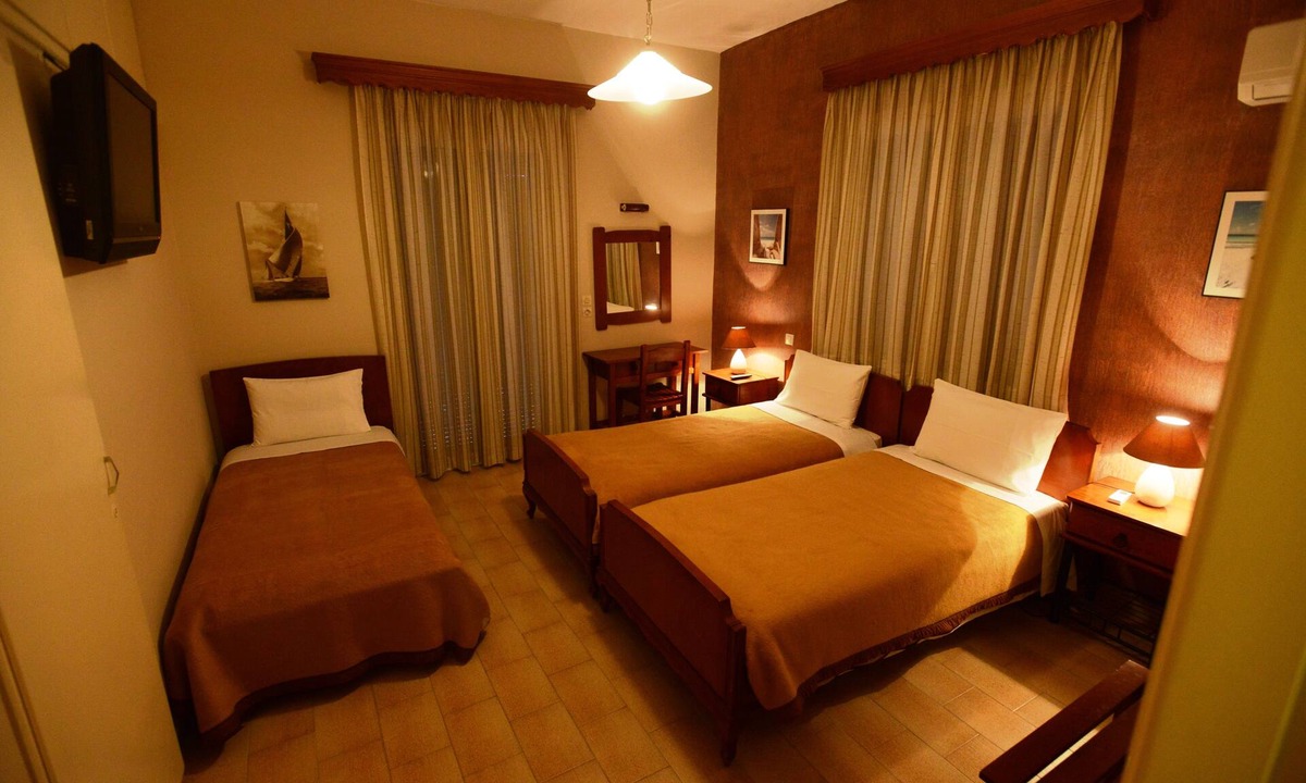 Perama Hotel | Argo Hotel