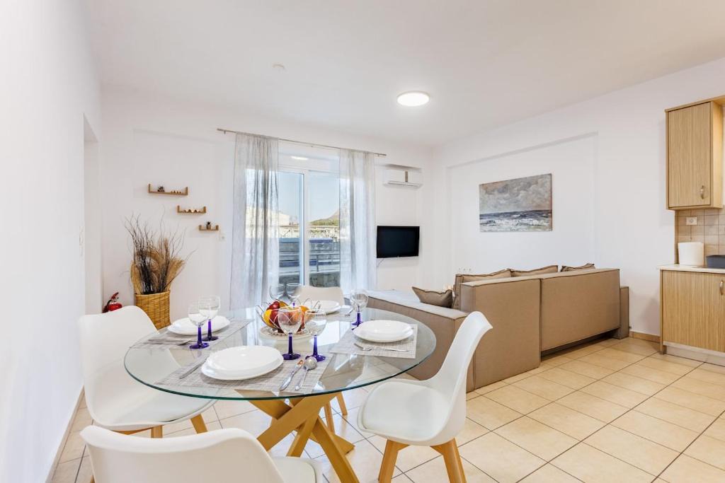 Tsikalaria Apartment | Arivaro Apartment