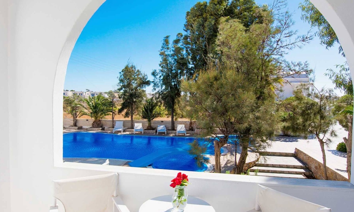 Perissa House | Aspro Phos Double Room BB Garden View
