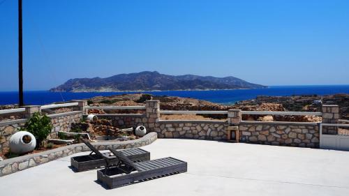 Kimolos House | Ataraxia- Stonebuilt Studios and Apartments