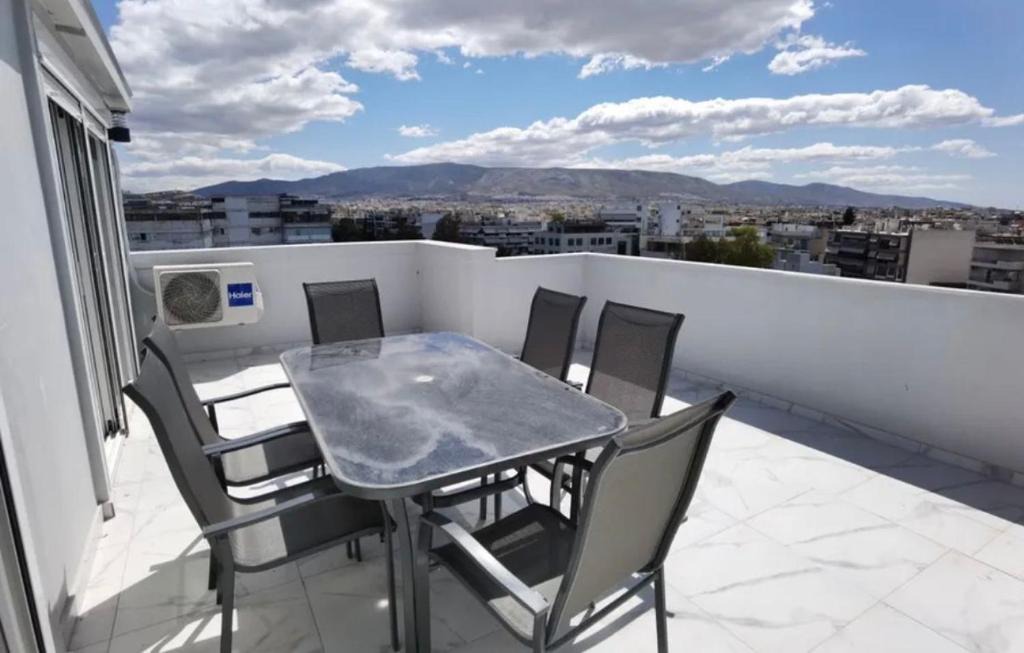 Moschato-Tavros House | Athens by 360*
