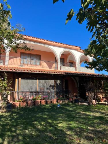 Neo Erasmio Villa | Athina Villa