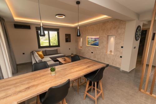 Marmari Apartment | Aurora Apart 5 Sea view suite near the beach