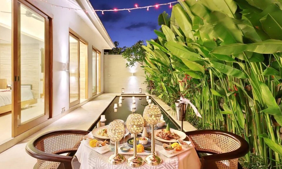 Denpasar Barat Villa | Awesome Villas for Couple at Seminyak | BRAND NEW!