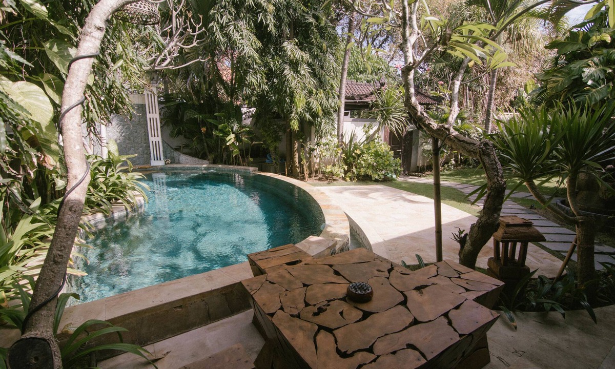 Petitenget Hotel | Bale Seminyak