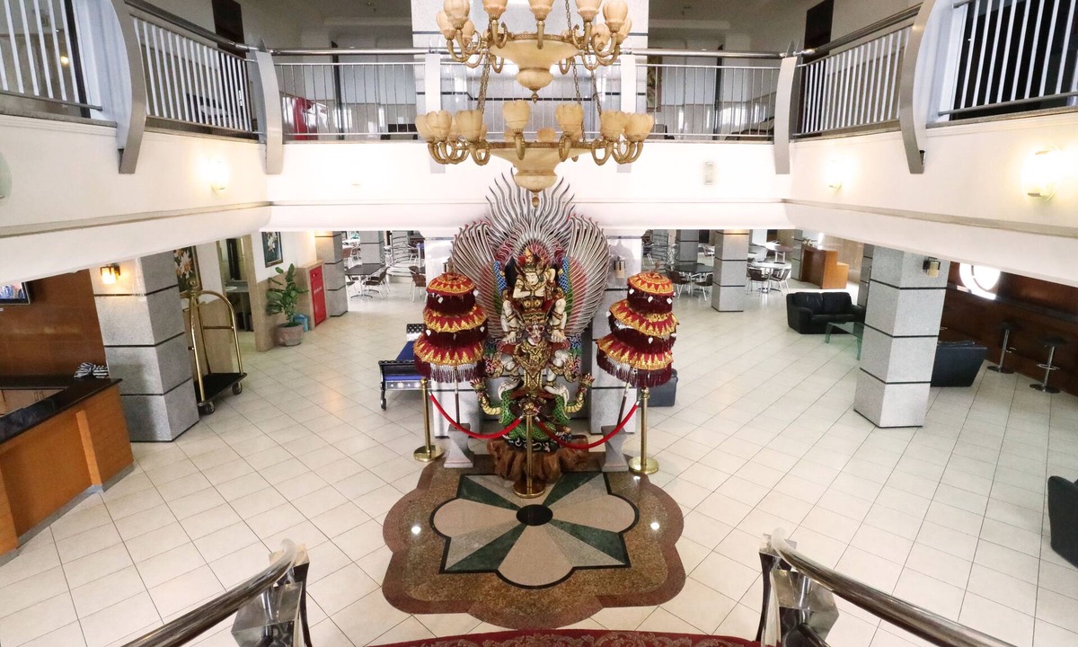 Kerobokan Hotel | Bali Paradise City Hotel