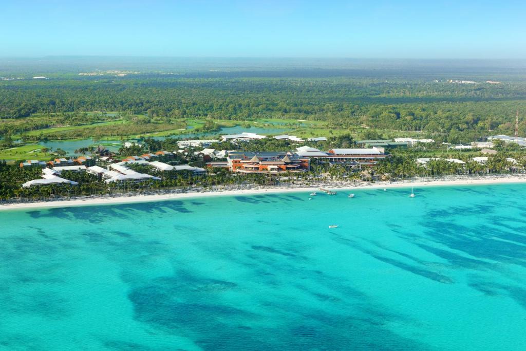 Playa Bibijagua Resort | Barceló Bávaro Palace All Inclusive