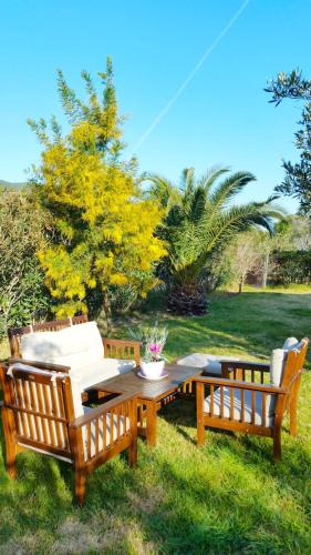 Skiathos Villa | BAREFOOT COTTAGE