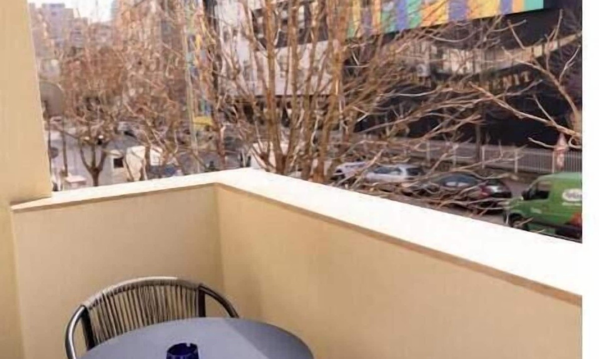 Tirana Apartment | Barrikada-E – Modern Central Apartments with Balcony in Tirana
