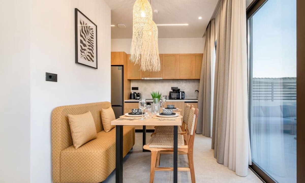 Lambi Apartment | Beach Luxury Homes : Zoe