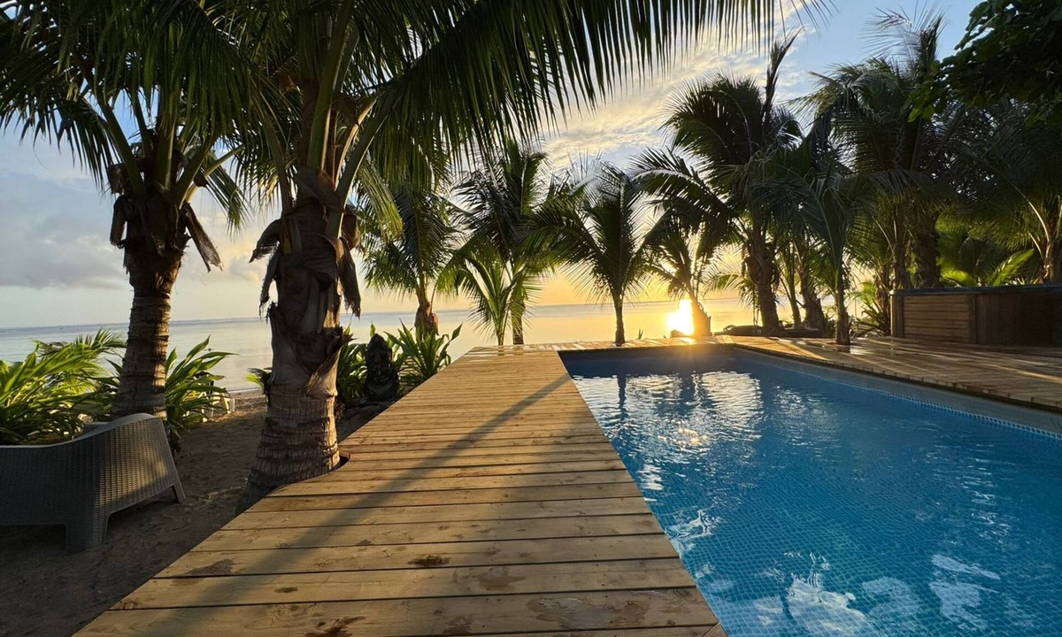 Moorea-Maiao Apartment | Beachfront Bungalows With Zen Charm