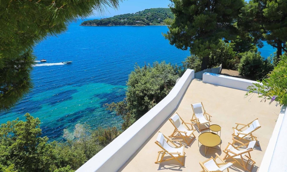 Katsarou Villa | Beachfront Greek Villa in Skiathos with Semi Private Sandy Beach