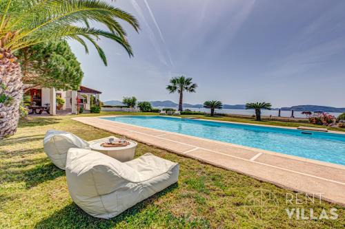 Plepi Villa | Beachfront Villa Armonia in Porto Hydra by goutos properties