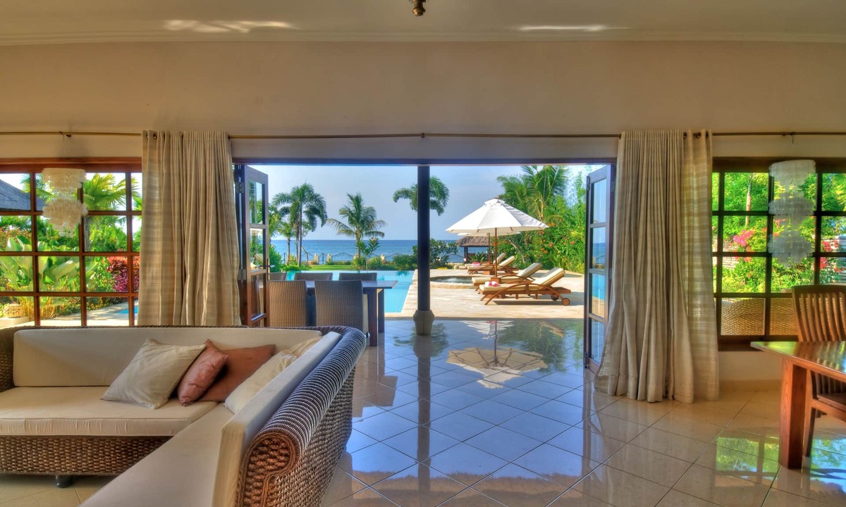 Lokapaksa Villa | Beachvilla, 2/8 PRs. cooking incl. private pool, jacuzzi, massage available