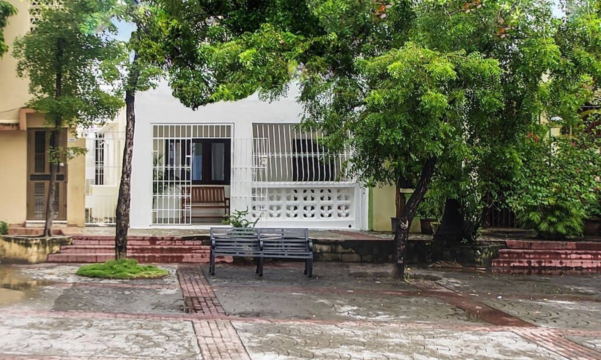 San Anton House | Beautiful 2 bedroom house directly on a park in the Colonial Zone