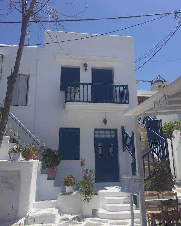 Mykonos Town Apartment | Beautiful and Spacious 3 BR House in the Heart of Mykonos!