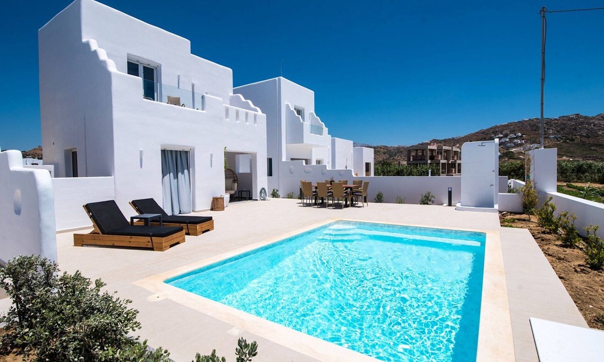 Plaka Villa | Beautiful Naxos Villa | 4 Bedrooms | Villa Blanc | Private Pool & Amazing Sea