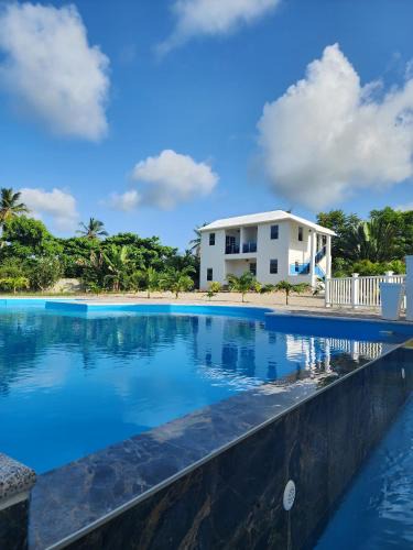 Las Galeras Apartment | Bella Villa room with large pool and close to beach