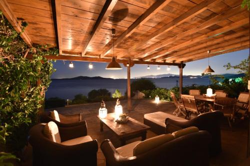Karystos House | Blue Bay View - Beach House