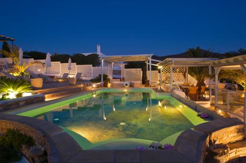 Antiparos Apartment | Blue Dolphin Antiparos Villas and Suites