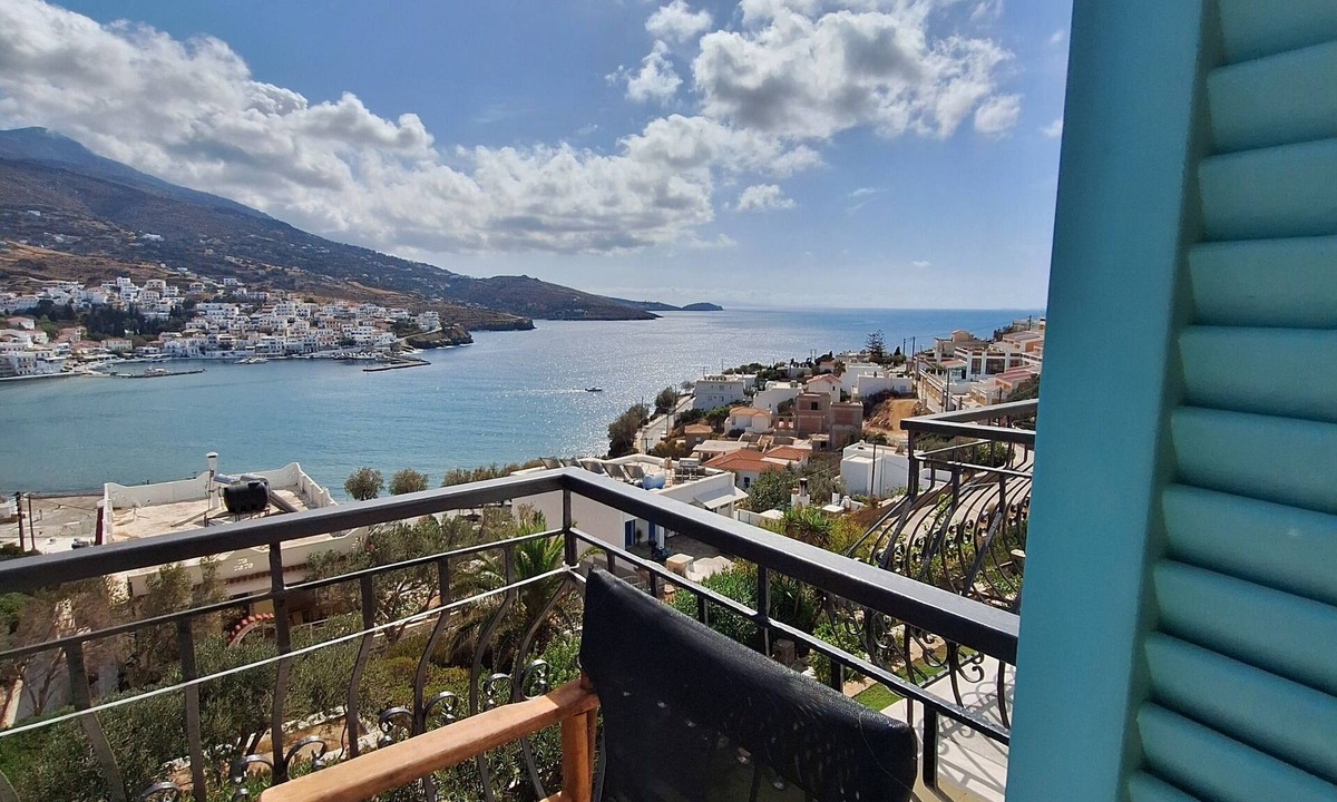 Ydrousa House | Blue Dolphin