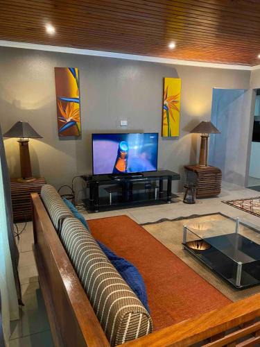 Martintar House | Blue Rose Home, Central Nadi, Martintar