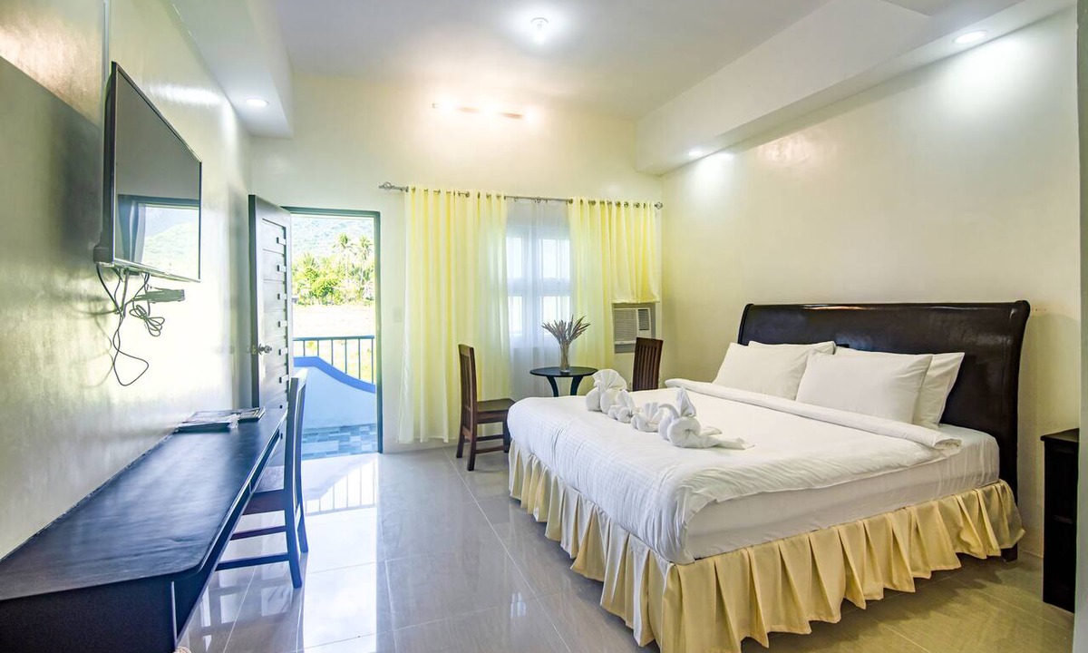 Basco Hotel | Boulder-Bay Residences
