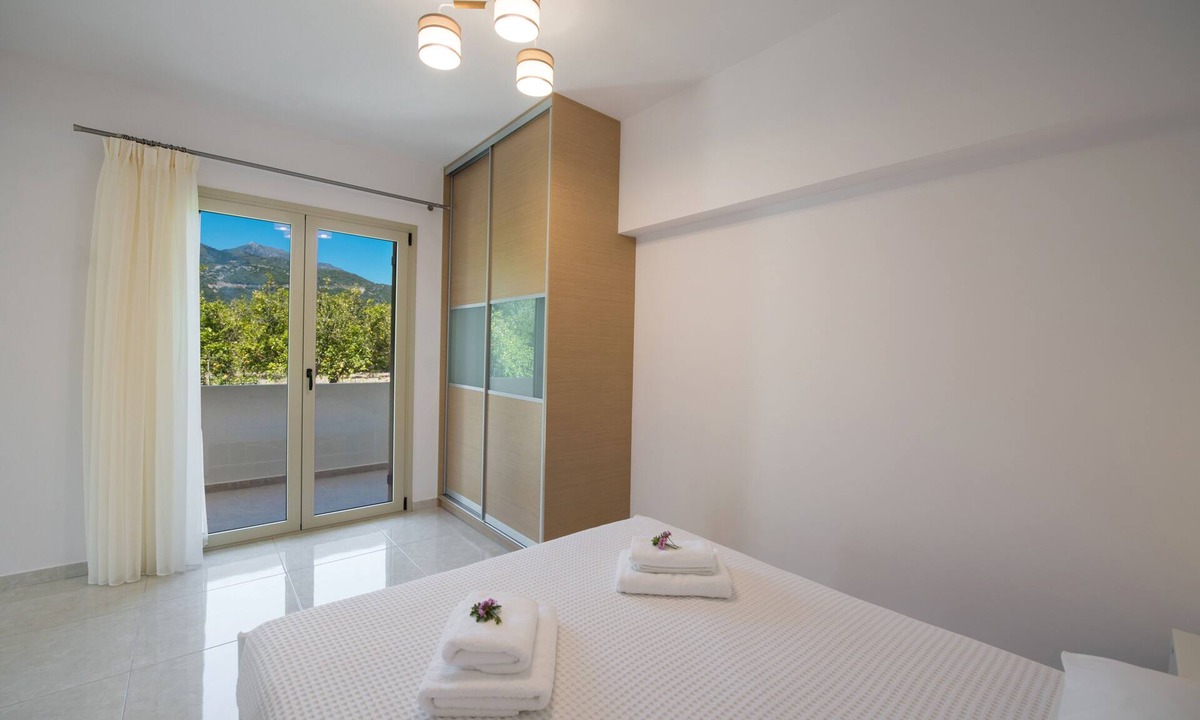 Nidri House | Bounatsa Studios & Apartments