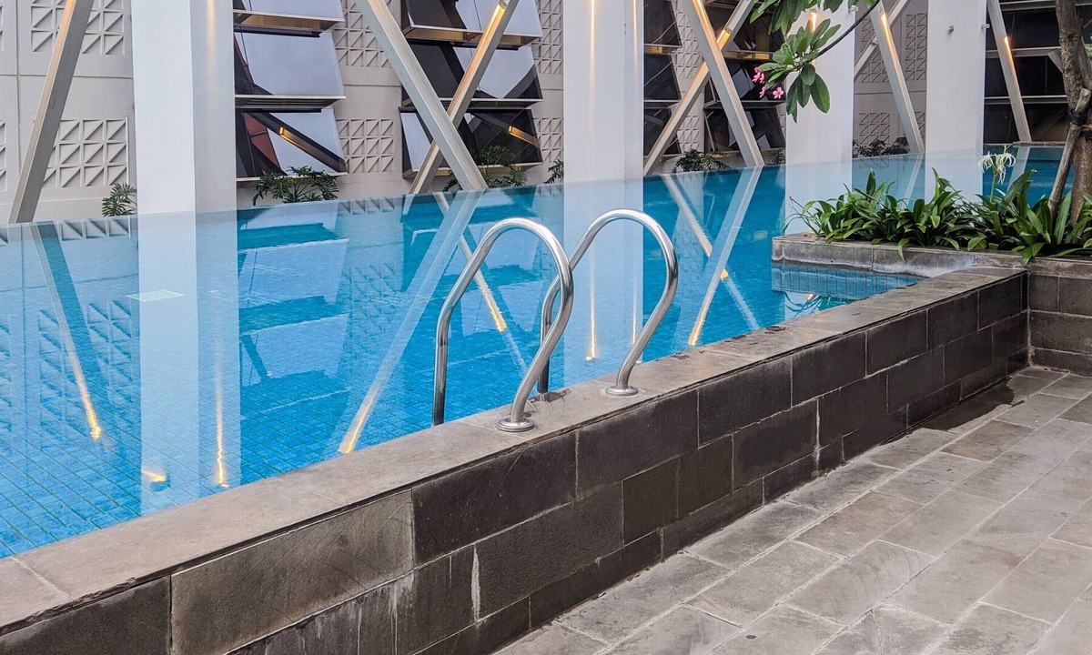 Pinang Apartment | Bright And Comfy 2Br Apartment At Paddington Heights