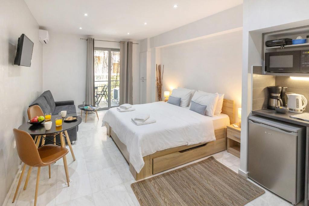 Ilisia Apartment | Bright Eco Studios by GHH