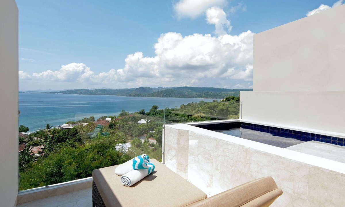 Gili Gede Hotel | Bukit Pool Suites