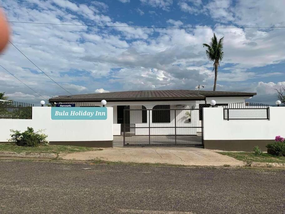 Nadi House | Bula Holiday Inn