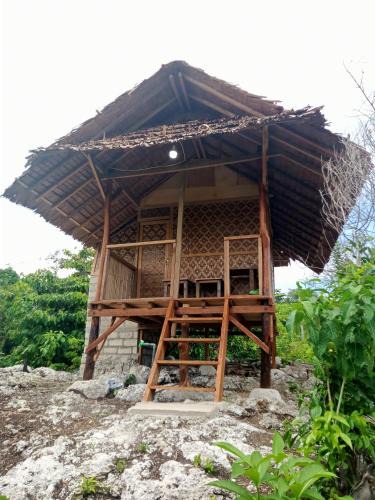 Tomia Island Hotel | Bungalow AKT