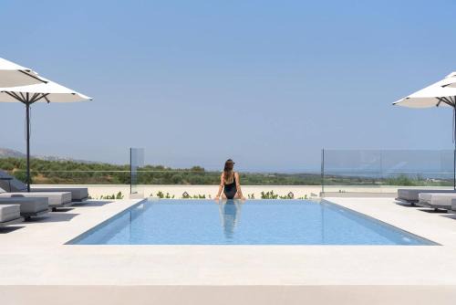 Skouloufia Villa | Caelum Villa with Heated Pool, By Hellocrete