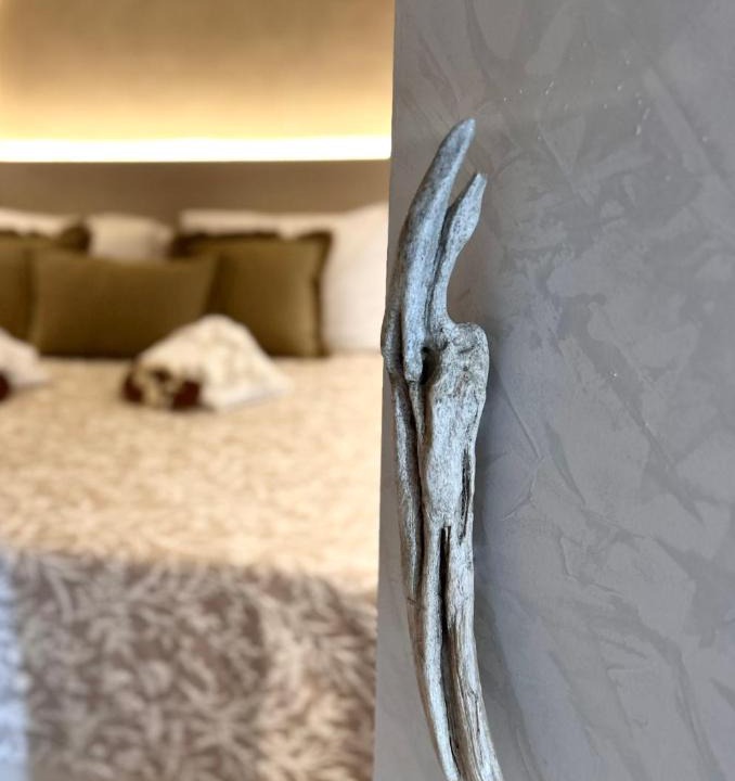 Paralia Dionysiou Apartment | Calliopes by the sea boutique suites