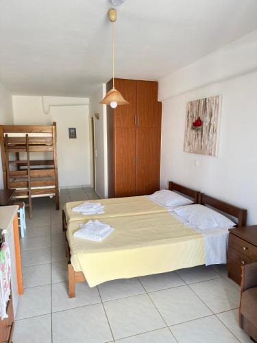 Logaras Apartment | Calm Paros