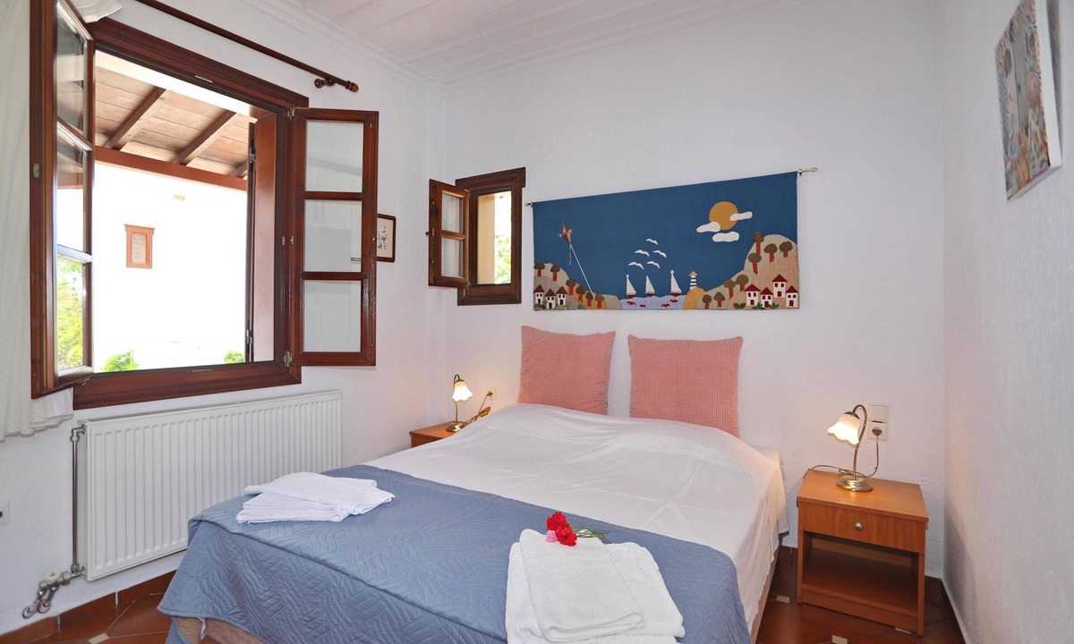 Porto Lagos Cottage | Casa d'Irene: Γαλήνιο, δροσερό cottage μεσα στην καταπράσινη φύση της Σκοπέλου