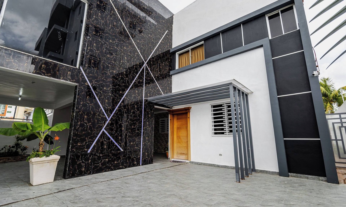 Tropical del Este Villa | Casa de Papel