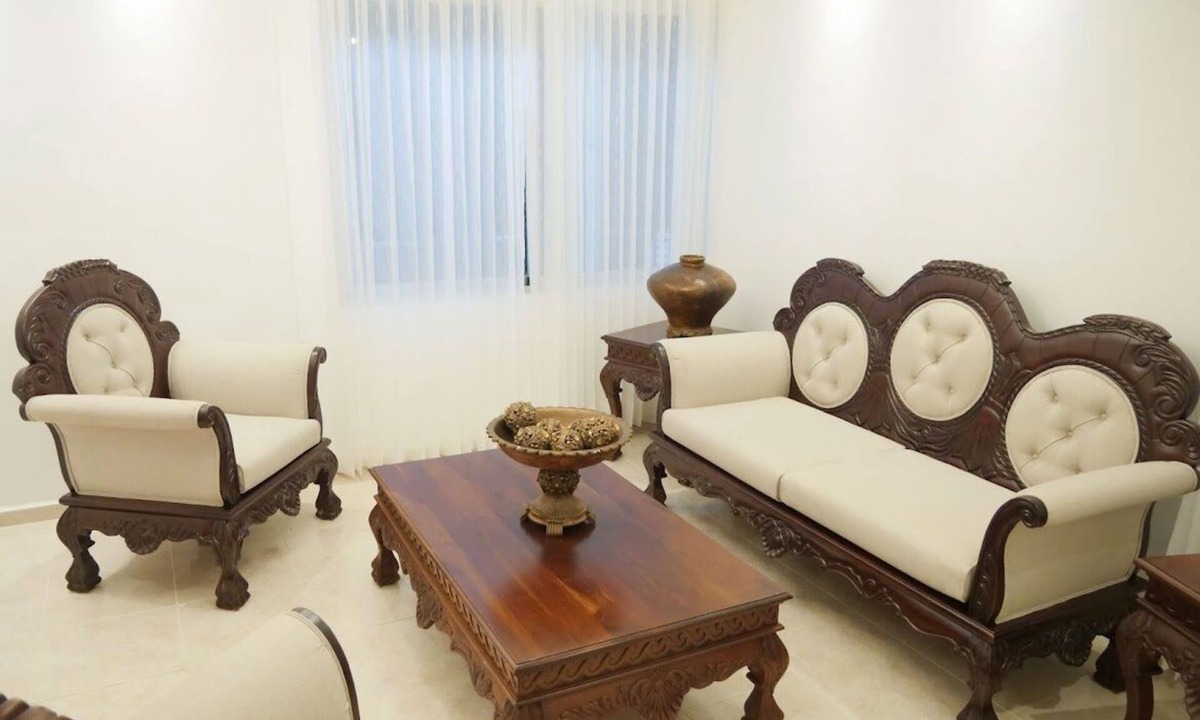 Santiago Province House | Casa Bonita