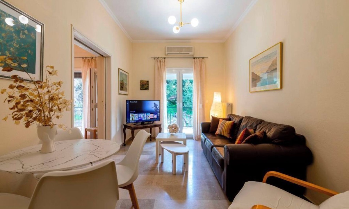 Kanoni Apartment | Casa Timos - a stylish, comfortable retreat