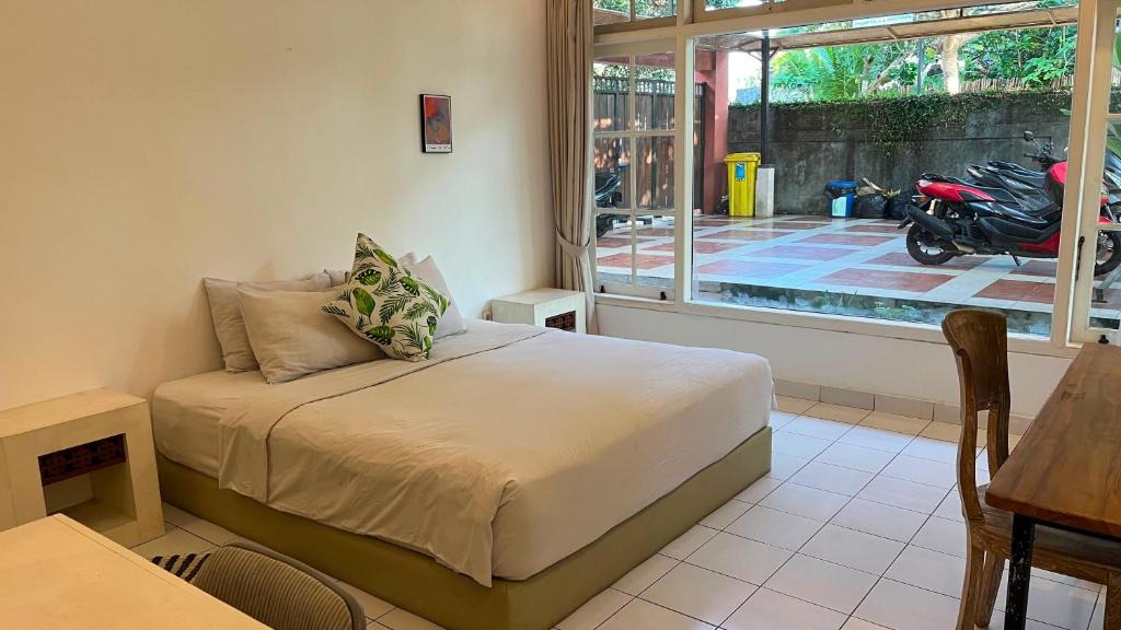 Batu Bolong House | Casavina house 201