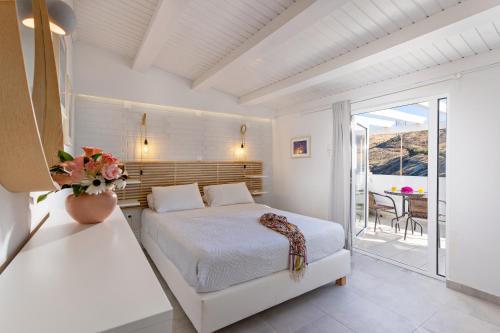 Panormos Apartment | Castello Apartments